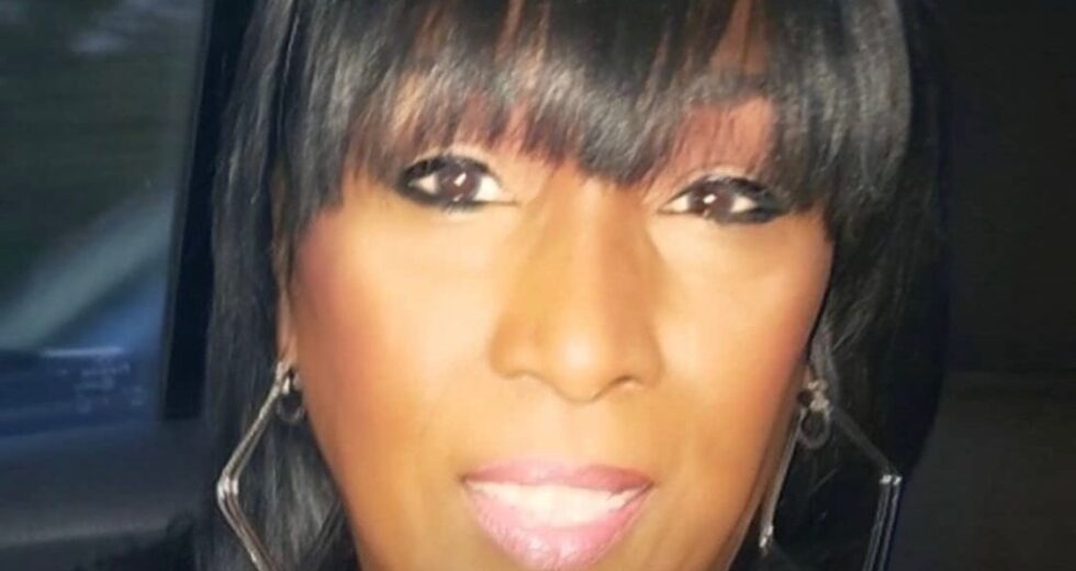 O co-apresentador de longa data do ‘Showtime At The Apollo’ tinha 74 anos