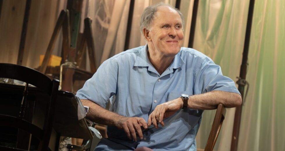 John Lithgow apresenta um desempenho imponente
