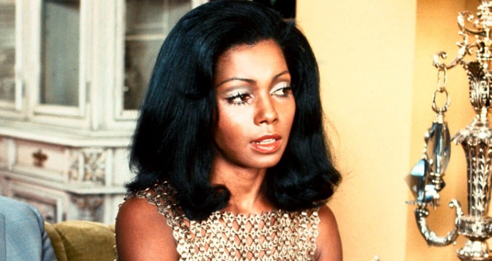 A estrela inovadora do Blaxploitation tinha 83 anos