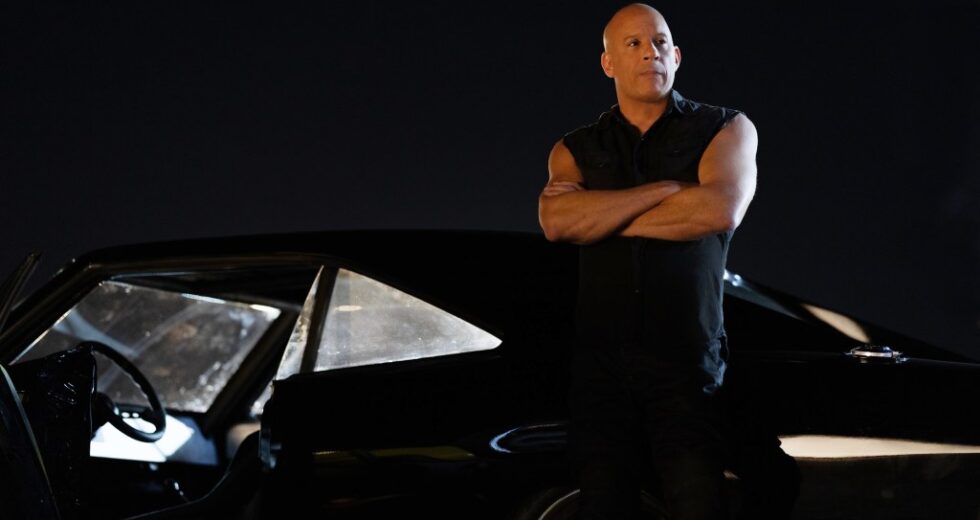 Vin Diesel faz homenagem a filmes velozes e furiosos enquanto provoca o final