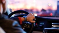 Esta IA verifica se seus hábitos de direção sinalizam risco de acidente