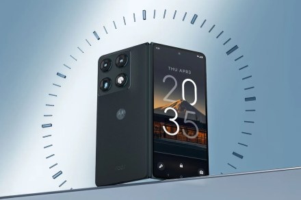 A Motorola diz que seu Razr Fold oferece a melhor câmera dobrável – com uma classificação para provar