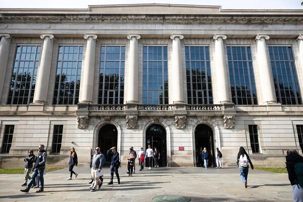 Estado de Ohio encontra rapidamente um presidente