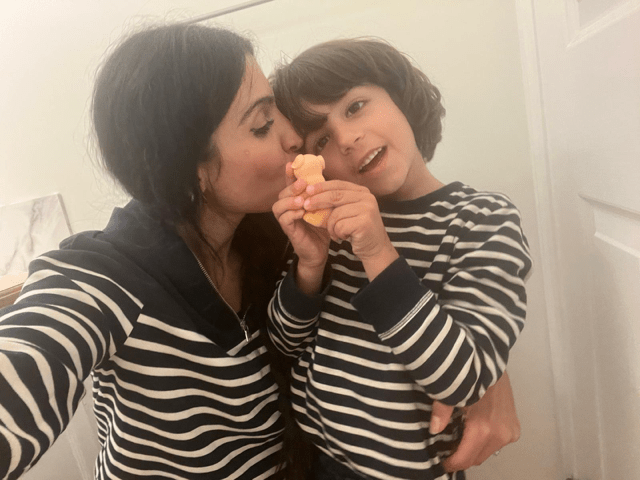 ‘Toda criança merece uma chance de crescer’: mãe de BC luta para conseguir tratamento para filho no exterior