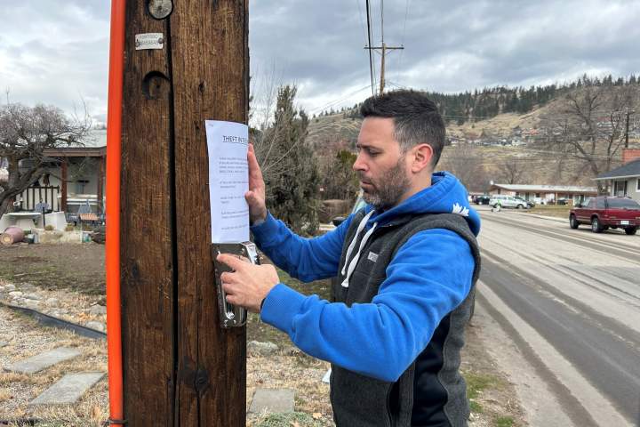 Morador de Kelowna lança campanha de cartazes para combater o crime em seu bairro – Okanagan
