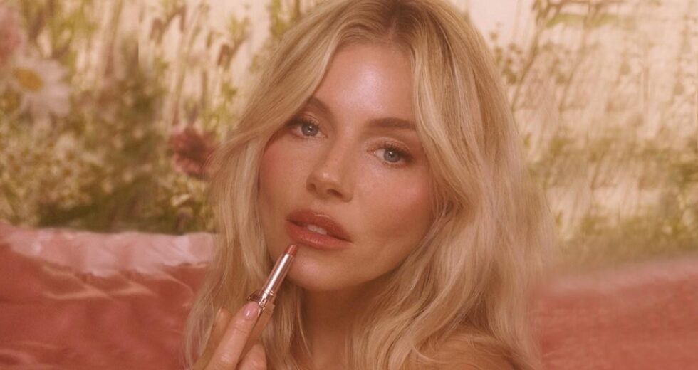 Charlotte Tilbury adiciona Blush Lip Tint 3 em 1 à linha Pillow Talk – e os fãs vão adorar