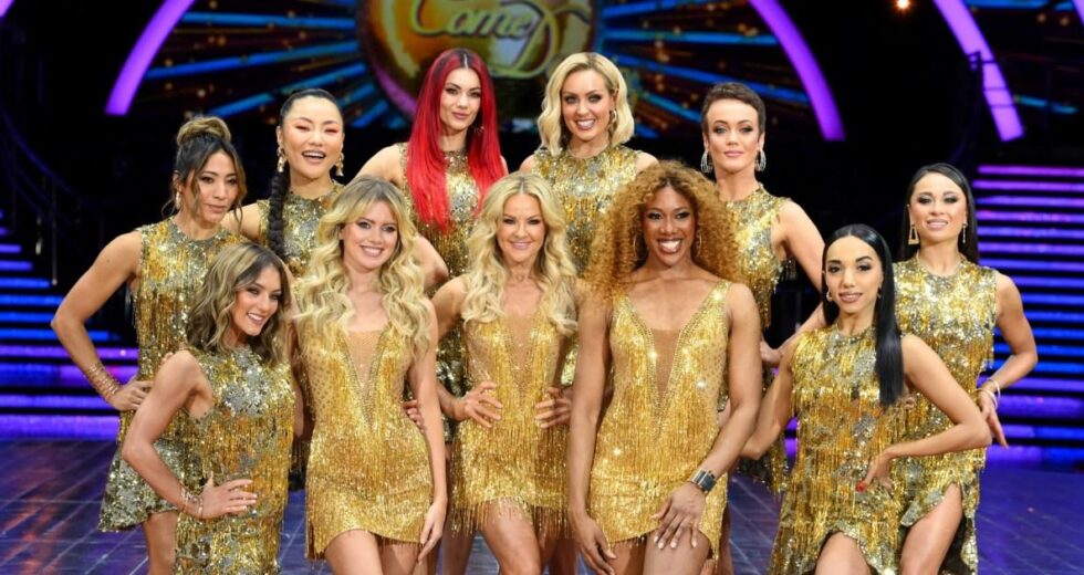 Turnê estritamente ao vivo anuncia que dançarino profissional ‘decidiu não participar’