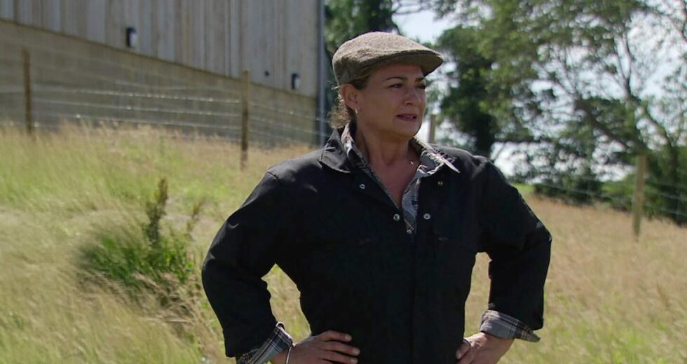 A estrela de Emmerdale, Natalie J Robb, admite que o resultado para Moira parece ‘estranho’ | Sabonetes