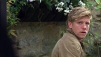 O grande sonho de Robert já está em frangalhos em Emmerdale quando duas pessoas o traem | Sabonetes