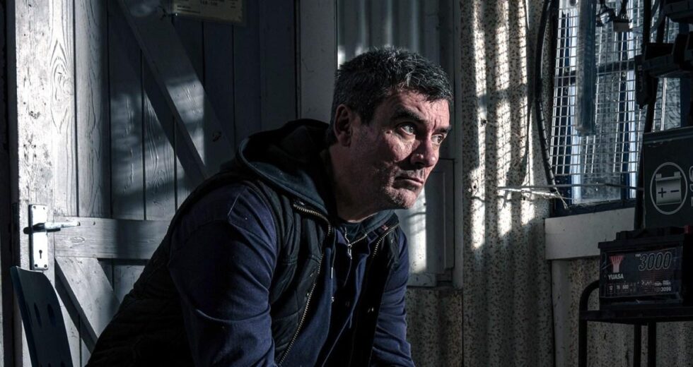 Spoilers de Emmerdale: Cain faz as malas – com a despedida de Robert e Aaron | Sabonetes