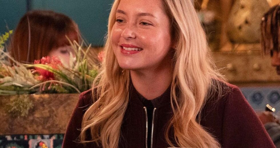 Entendi! Leanne e Eva de Coronation Street têm evidências para destruir Megan | Sabonetes