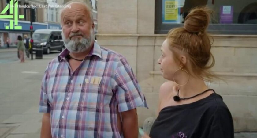 Estrela de TV engasga com morador de rua que quer voltar para a prisão: ‘É terrível’