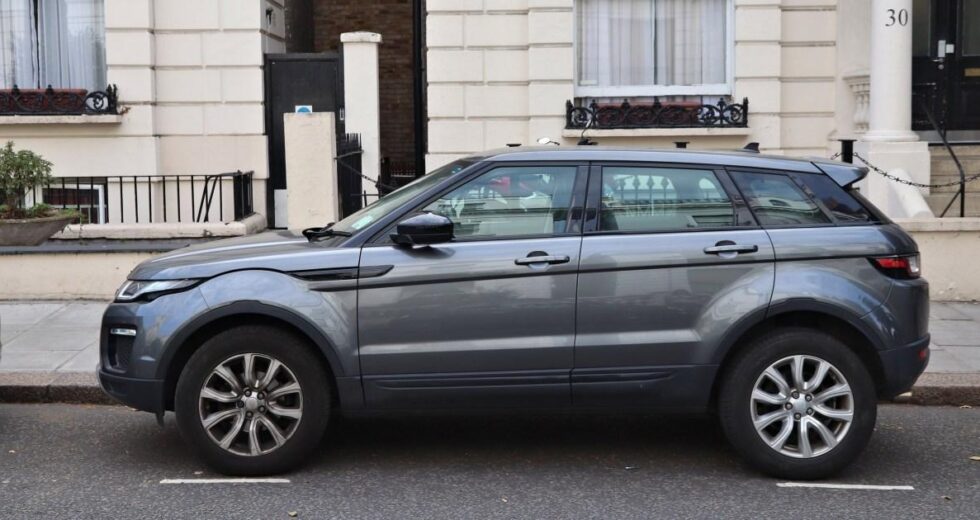 Motoristas de SUVs de Londres podem enfrentar novas cobranças no âmbito do plano de segurança rodoviária | Notícias do Reino Unido