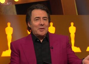 Jonathan Ross foi criticado por pronunciar incorretamente os nomes das estrelas na cobertura ‘embaraçosa’ do Oscar ITV