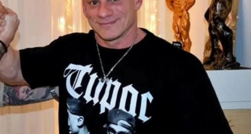 Ex-Mister Universo lutando pela vida após sofrer ataque cardíaco em casa | Notícias do mundo