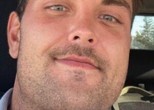 Professor de Saskatoon recebe Medalha Carnegie por heroísmo na Evan Hardy Collegiate – Saskatoon