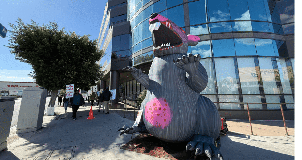 WGSU chama WGA West de volta à mesa de negociação: “Enough Is Enough”