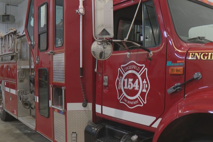 Corpo de bombeiros de Vonda compra novo caminhão com fundos privados e doações comunitárias