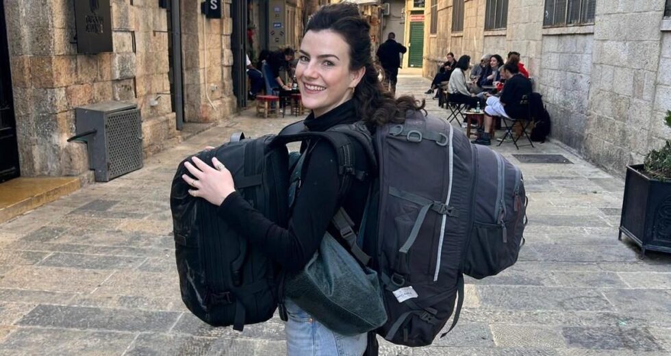 Minha análise honesta da mala de viagem com sistema de vácuo integrado