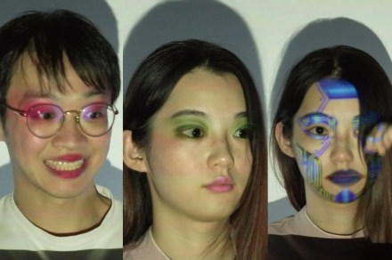 O sistema de projetor AI irradia maquiagem em seu rosto apenas dizendo a aparência que você deseja