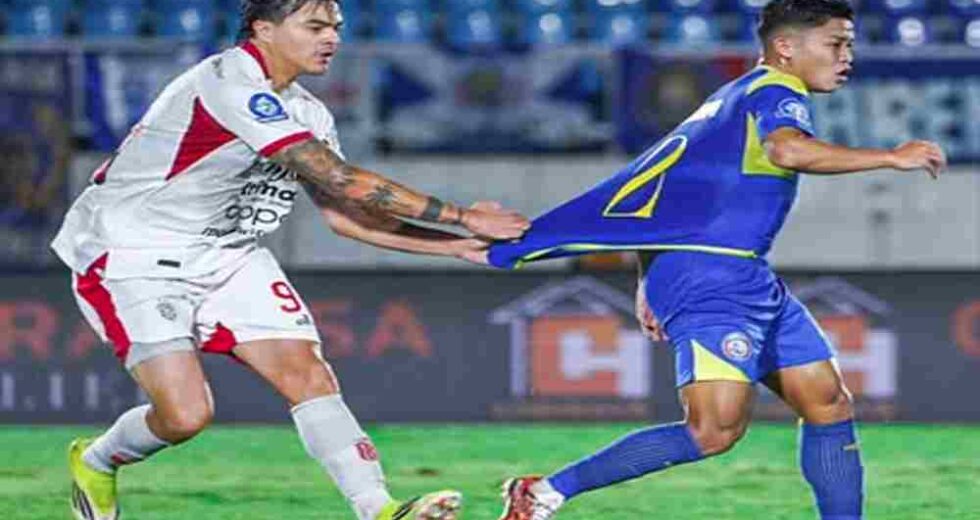 Bali United vence o Arema por 4 a 3, o hat-trick de Dalberto não é suficiente