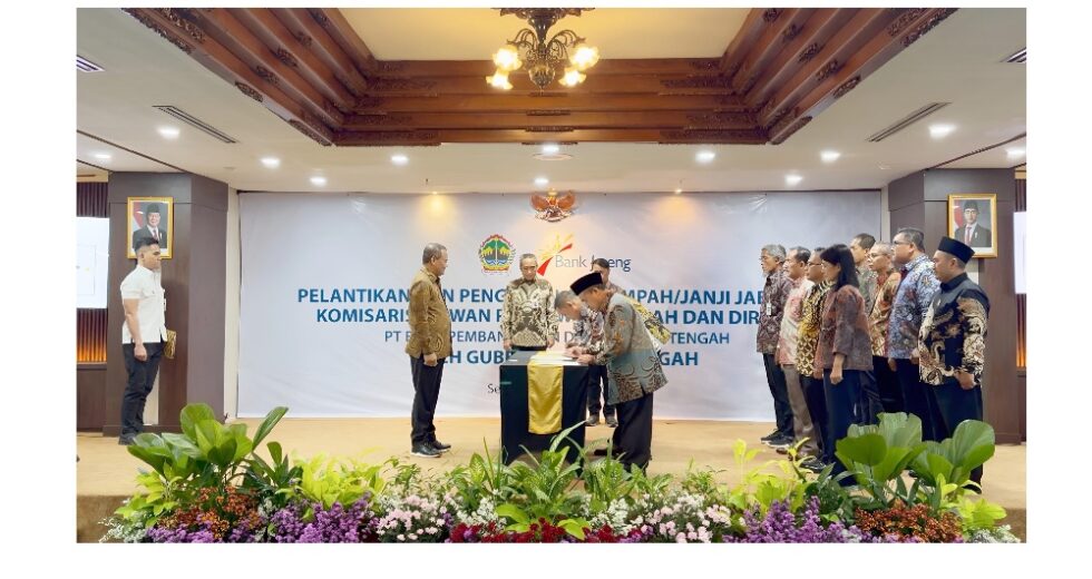 O Governador Ahmad Luthfi inaugurou o novo Conselho de Administração do Banco Jateng