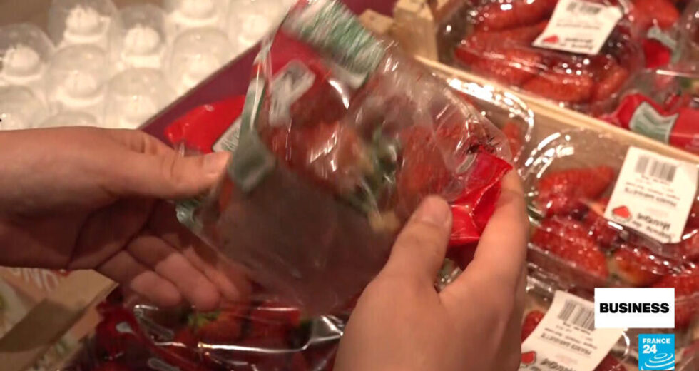 Guerra no Irã aumenta custos de embalagens plásticas