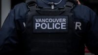 Polícia de Vancouver emite alerta após agressor violento ser relançado na comunidade – BC