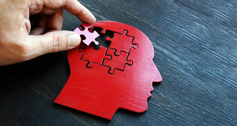 Cientistas finalmente revelam como esse medicamento para Alzheimer realmente funciona