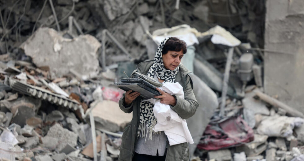 Trump pede que França, Reino Unido e China ajudem a abrir o Estreito de Ormuz enquanto a guerra com o Irã entra na terceira semana