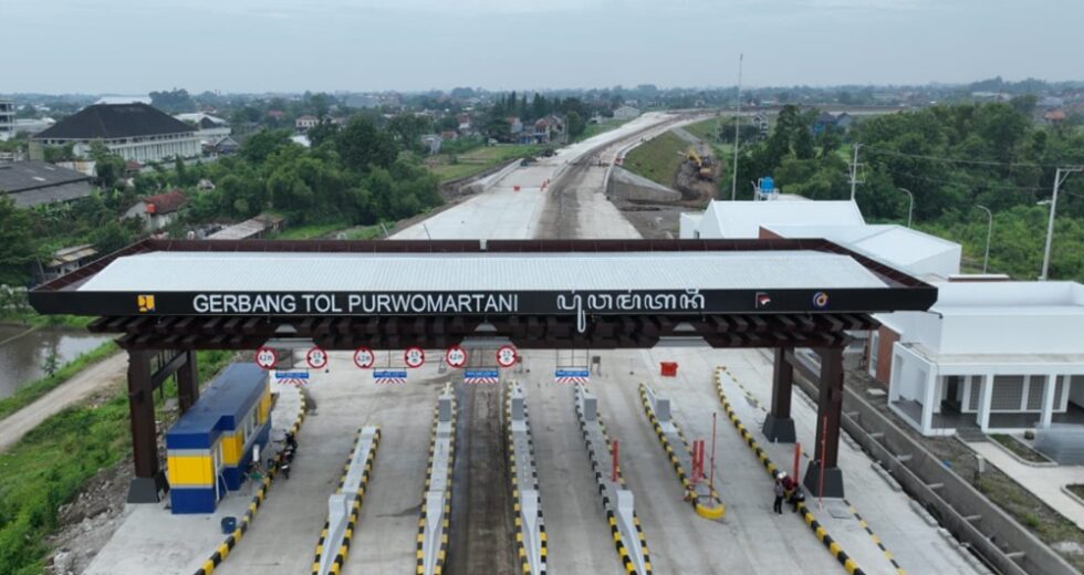 Esta é a classe de veículos que podem passar pela rodovia com pedágio Purwomartani Jogja