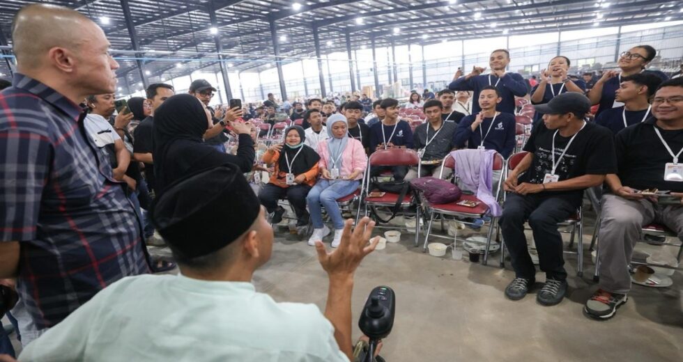 HS Cigarette Boss emprega 150 funcionários e prepara bagunça especial para pessoas com deficiência