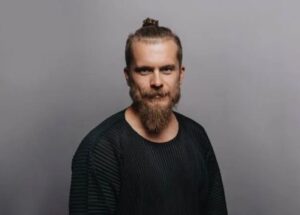 Humanóide de Artem Sokolov: uma visão pragmática para robôs humanóides