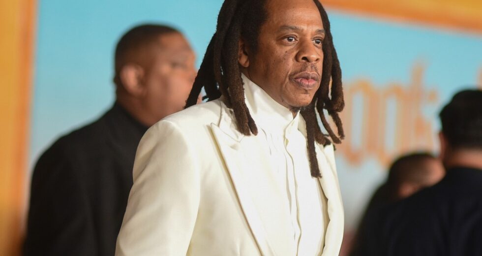 Adeus, Jay-Z: Rapper muda oficialmente o nome para JAŸ-Z – Nacional