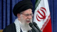 Aiatolá Khamenei supostamente morto em ataque EUA-Israel