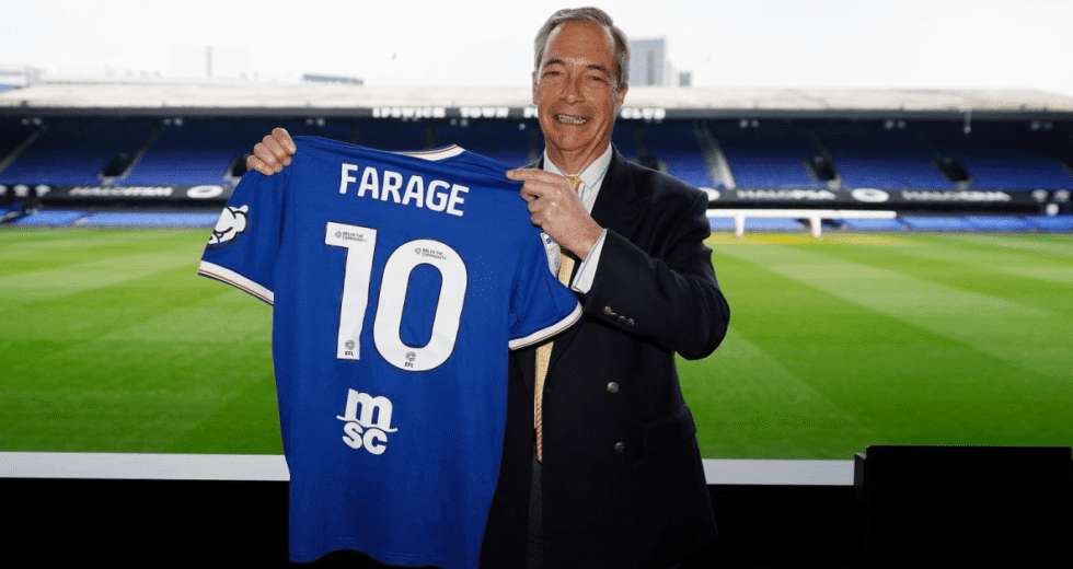 Ipswich Town acusado de ‘suicídio de relações públicas’ após visita de Nigel Farage: ‘Absoluta estupidez’ | Futebol