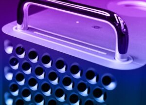 O ralador de queijo Mac Pro não existe mais, mas a Apple ainda venderá um antigo