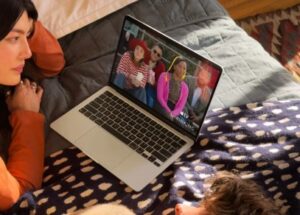 A unidade de armazenamento do Macbook Air mostra um ganho de velocidade impressionante, superando até mesmo o MacBook Pro