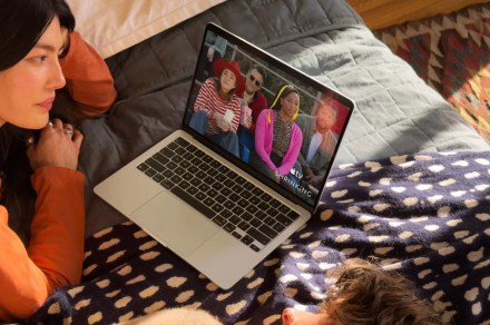 A unidade de armazenamento do Macbook Air mostra um ganho de velocidade impressionante, superando até mesmo o MacBook Pro