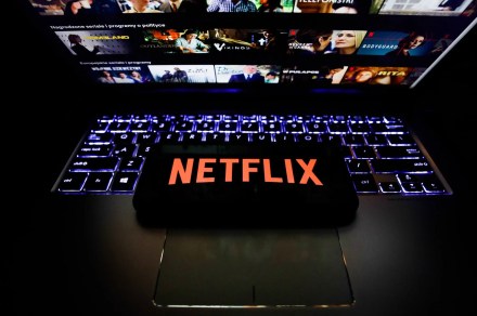 Custa apenas US$ 1, mas a Netflix está novamente aumentando o sucesso em sua carteira de streaming