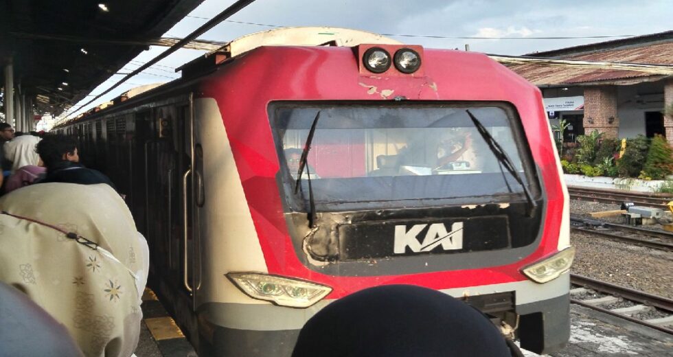 Verifique os horários de partida de Prameks hoje, rota Jogja-Purworejo