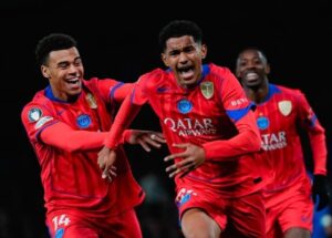 PSG destrói Chelsea em Stamford Bridge e avança para as quartas de final