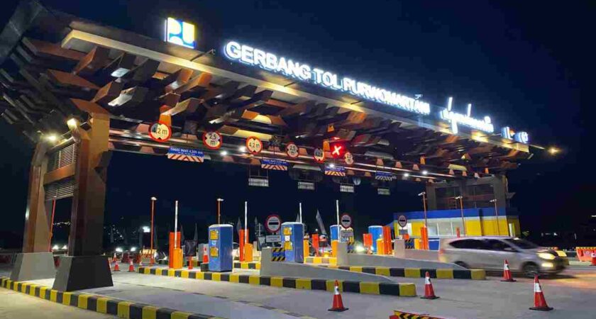 GT Purwomartani aberto até às 22h00 WIB, veículos desviados para rodovia com pedágio