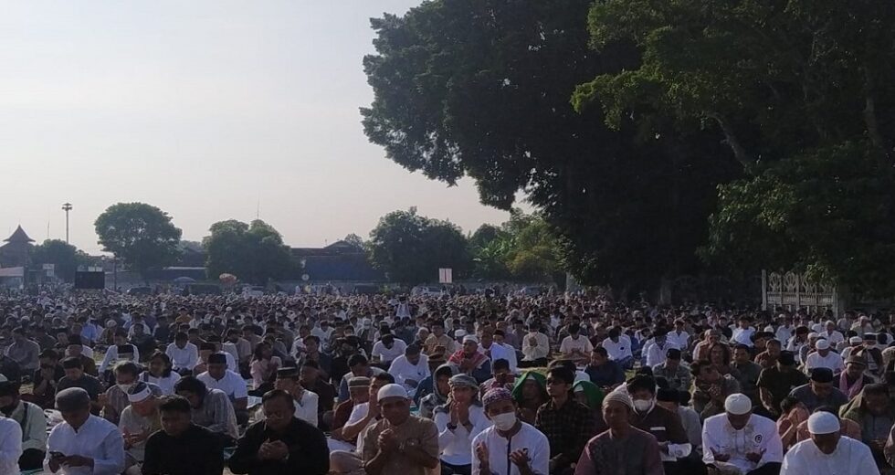 Magelang Regent orienta a ASN a realizar orações Idul Fitri em Home Village