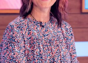 A estrela de EastEnders ‘quase não sobreviveu’ depois que um colapso a deixou na ala psiquiátrica | Sabonetes