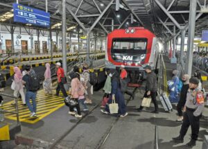 Solo para Jogja Tráfego grátis, verifique a programação KRL Palur-Jogja, segunda-feira, 23 de março