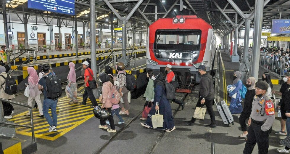 Última programação Solo-Jogja KRL para domingo, 8 de março de 2026, verifique o horário