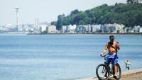 Real men don’t bike: How cars became the symbol of American manhood