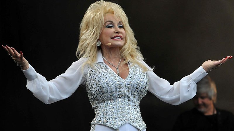 How to celebrate Dolly Parton Day with a Southern feast