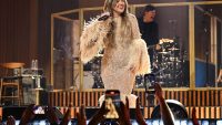 Kelly Clarkson is nobody’s idol
